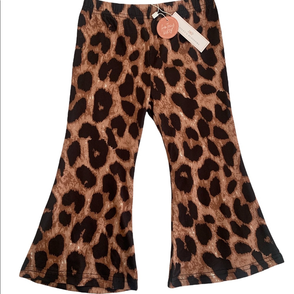 Girl Size 3t Leopard Flare Pants